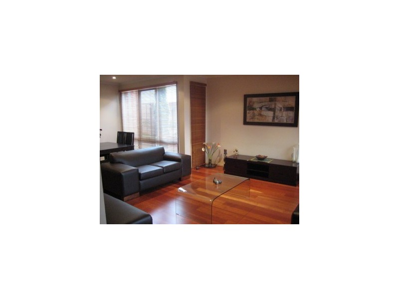 1/1385 Dandenong Road, Malvern East VIC 3145