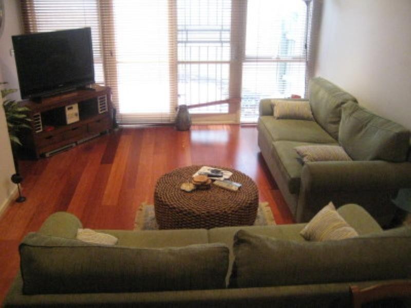 1/1385 Dandenong Road, Malvern East VIC 3145