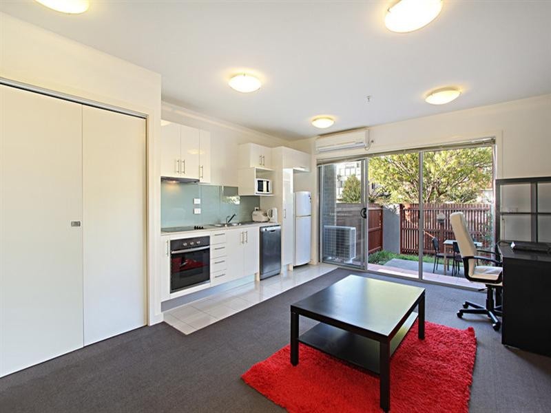 1/21 Lillimur Road, Ormond VIC 3204