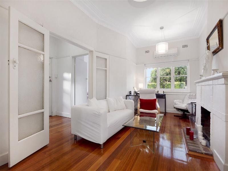 74 Oakleigh Road, Carnegie VIC 3163