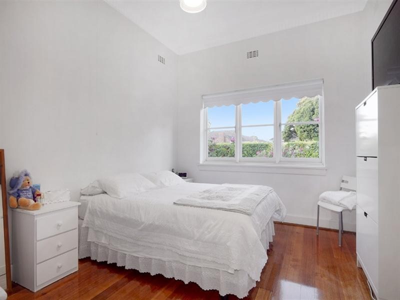 74 Oakleigh Road, Carnegie VIC 3163