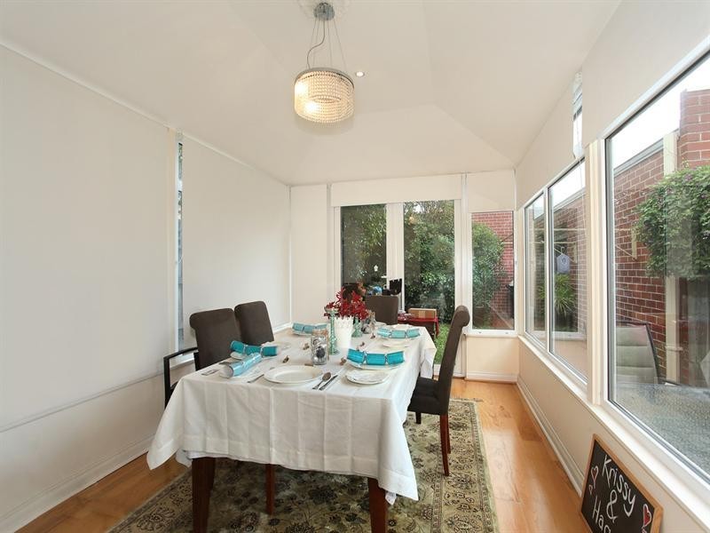 1/40-42 Woornack Road, Carnegie VIC 3163