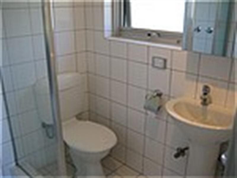 9/50 Lillimur Road, Ormond VIC 3204