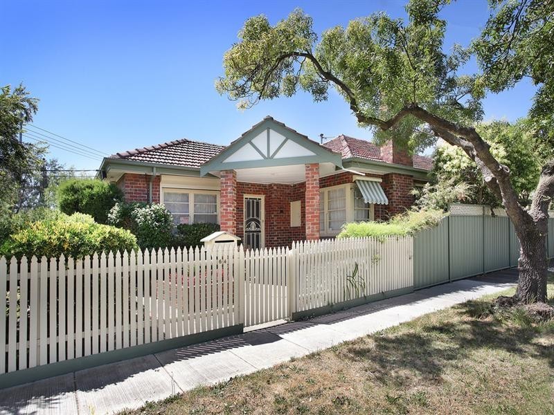 64 Haughton Road, Oakleigh VIC 3166