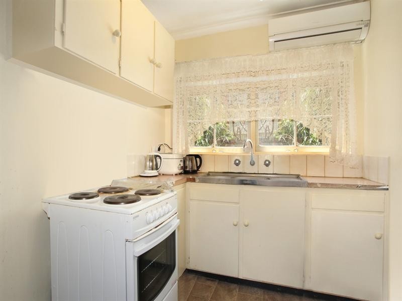 1/373 Neerim Road, Carnegie VIC 3163