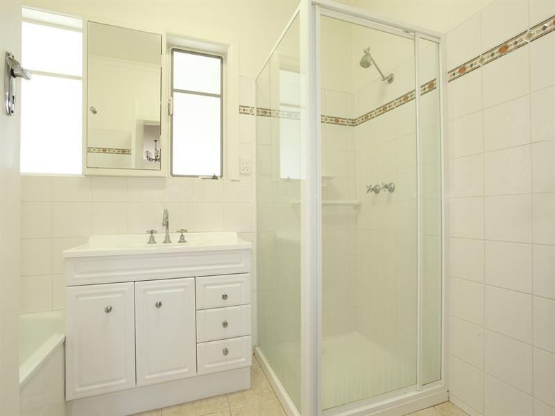 4 Sunshine Street, Oakleigh East VIC 3166