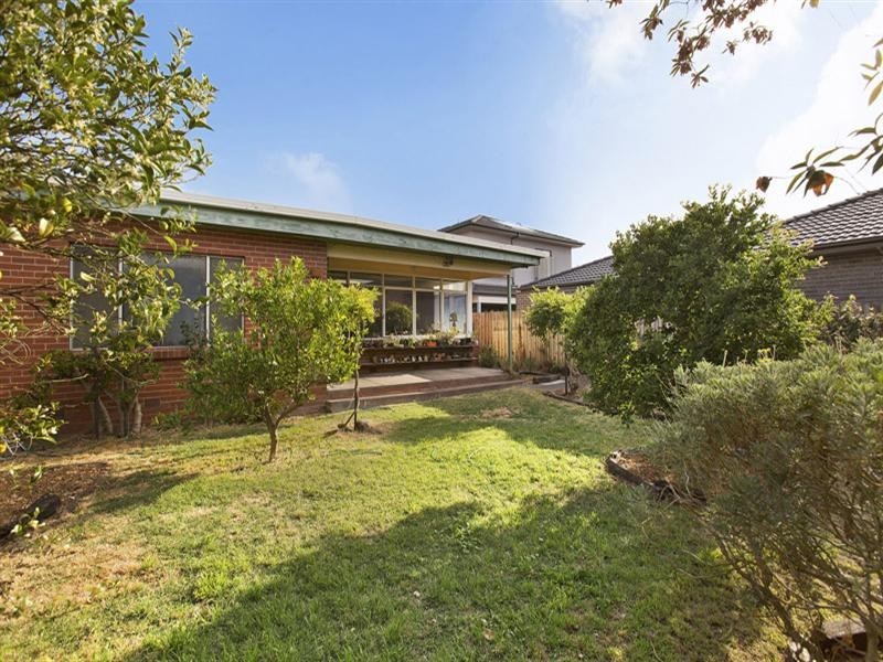 5 Libna Street, Carnegie VIC 3163