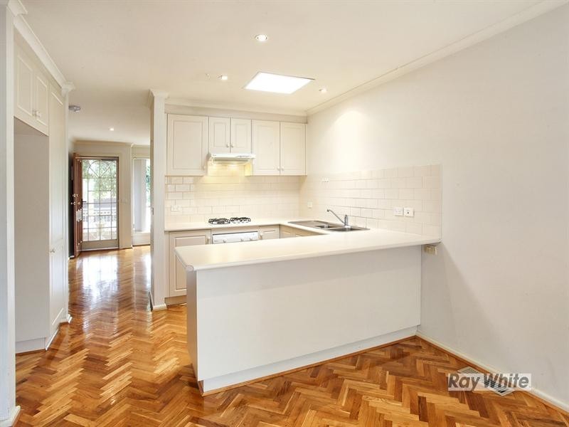 2/15 Reid Street, Murrumbeena VIC 3163