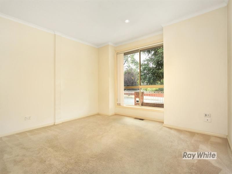 2/15 Reid Street, Murrumbeena VIC 3163