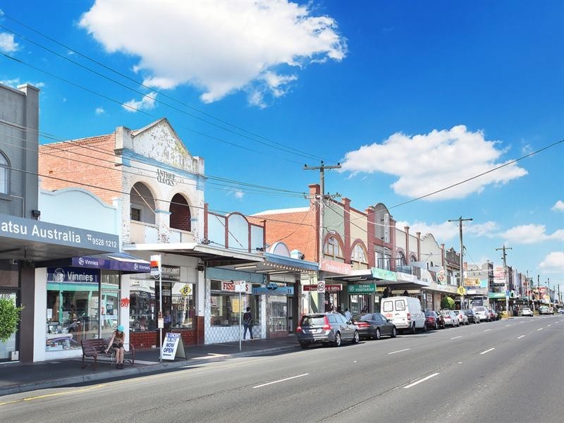 2-3/68 Lillimur Road, Ormond VIC 3204