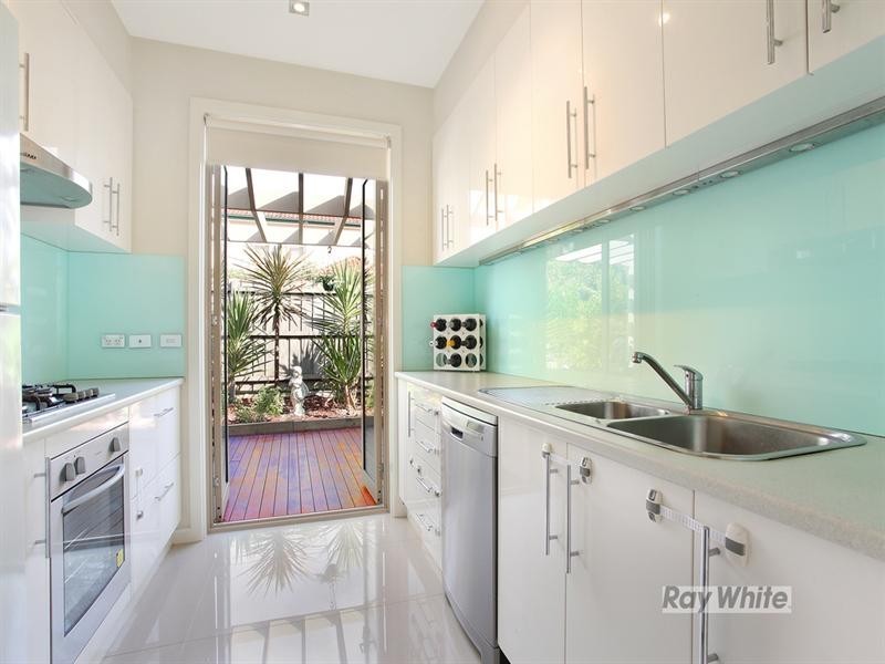 2/3 Victory Street, Murrumbeena VIC 3163