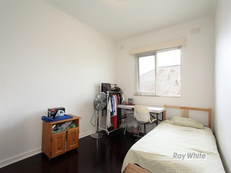 8/13 Ulupna Road, Ormond VIC 3204