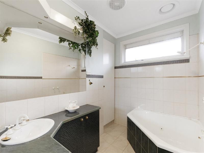 4/91 Truganini Road, Carnegie VIC 3163