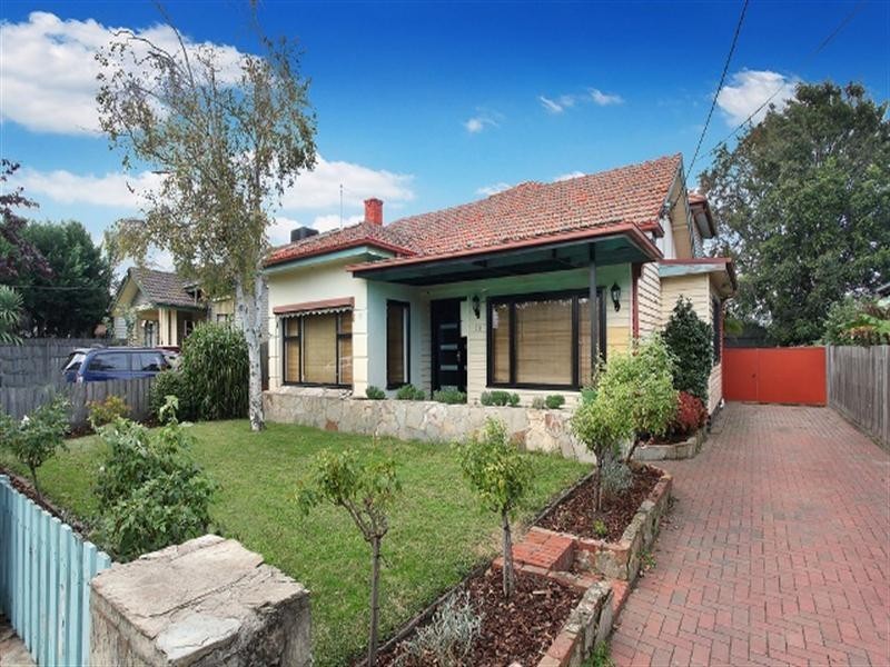 20 Cadby Avenue, Ormond VIC 3204