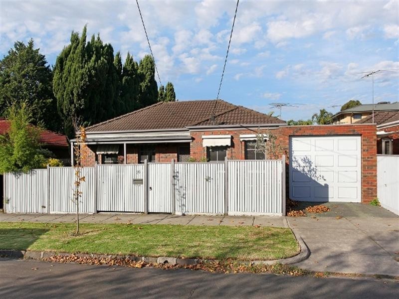 26 Toward Street, Murrumbeena VIC 3163