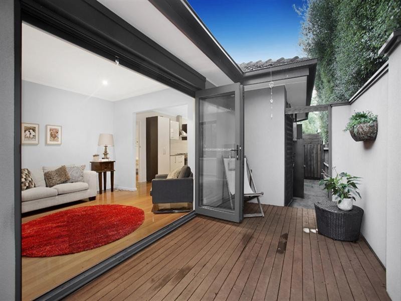 1A Cosy Gum Road, Carnegie VIC 3163