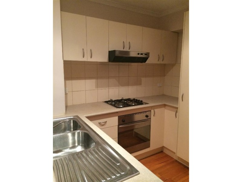 7 Gateway Close, Chadstone VIC 3148