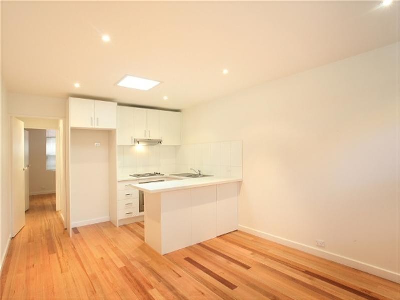 3/8 Adelaide Street, Murrumbeena VIC 3163