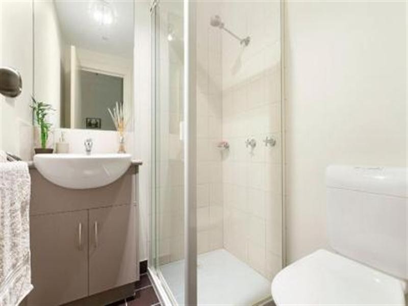 2/1083 Glenhuntly Road, Glen Huntly VIC 3163