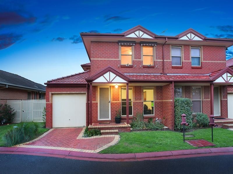4 Federation Walk, Hughesdale VIC 3166