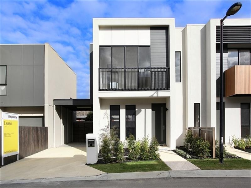 13/100 Cavanagh Street, Cheltenham VIC 3192