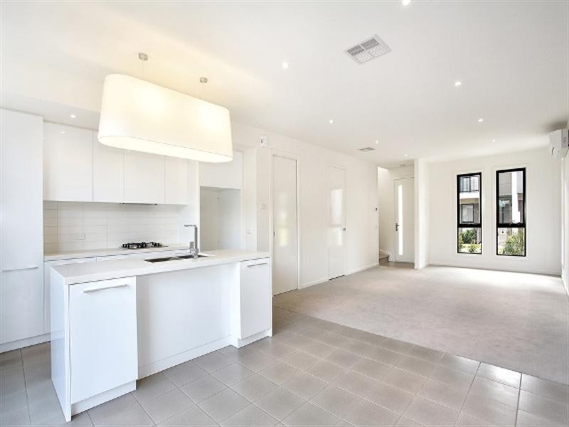 13/100 Cavanagh Street, Cheltenham VIC 3192