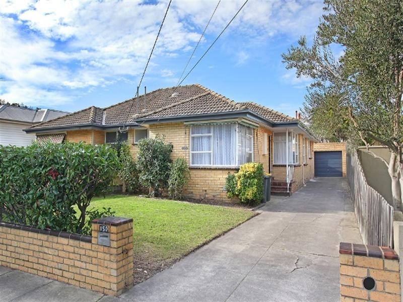 150 Kambrook Road, Caulfield VIC 3162