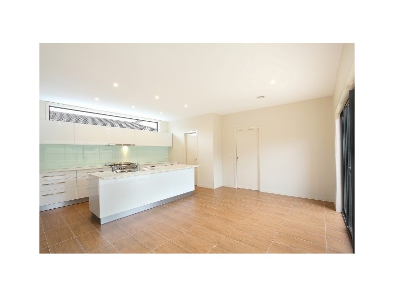 33A Selworthy Avenue, Oakleigh South VIC 3167