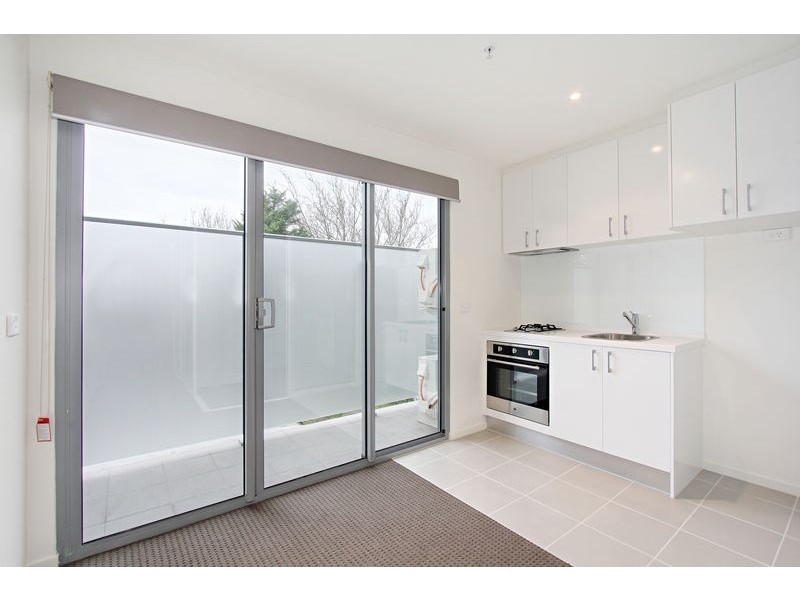 212/7 Dudley Street, Caulfield East VIC 3145