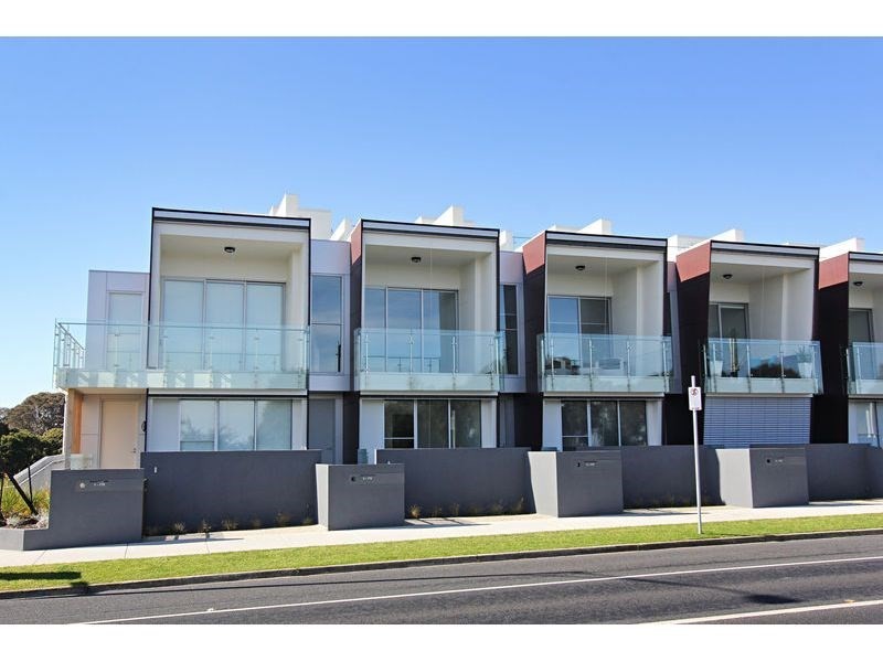25/170 Beach Road, Sandringham VIC 3191