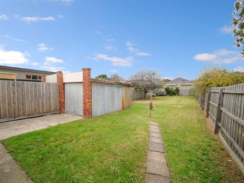 80 Neville Street, Carnegie VIC 3163