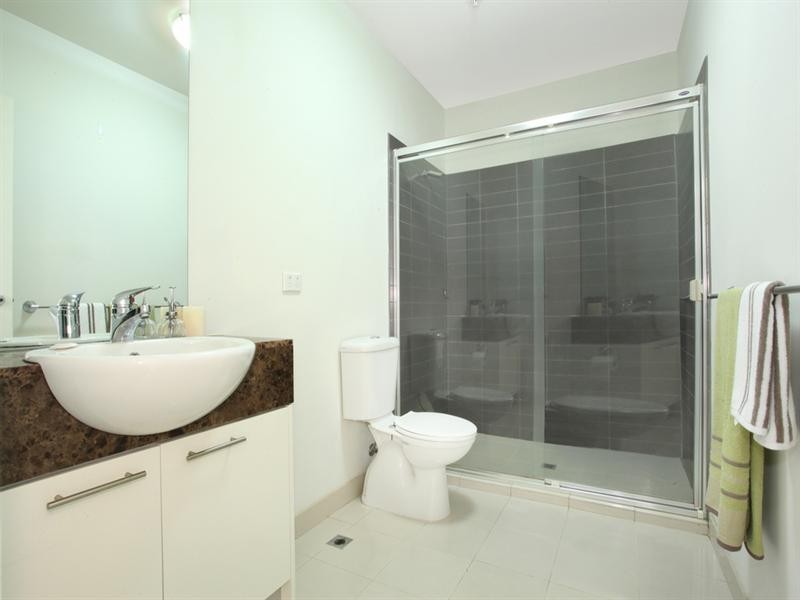 15/21 Lillimur Road, Ormond VIC 3204