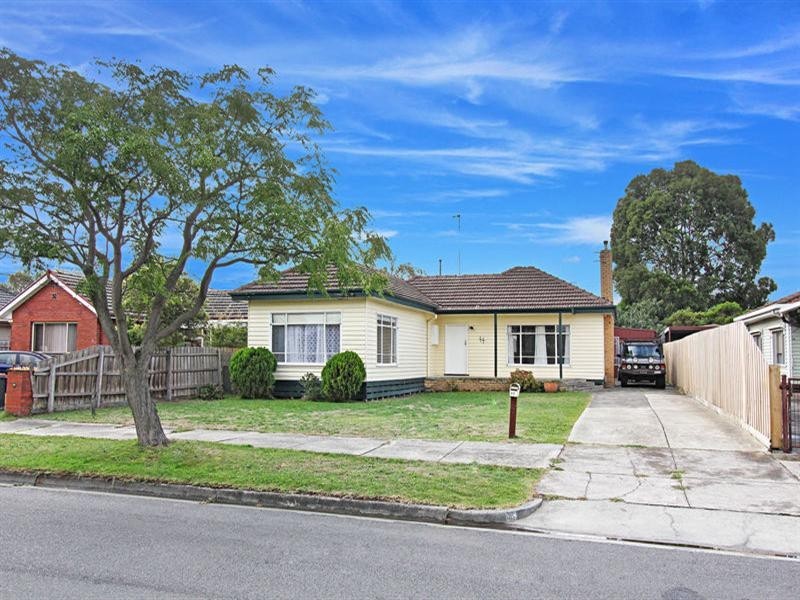 11 Colonel Street, Clayton VIC 3168