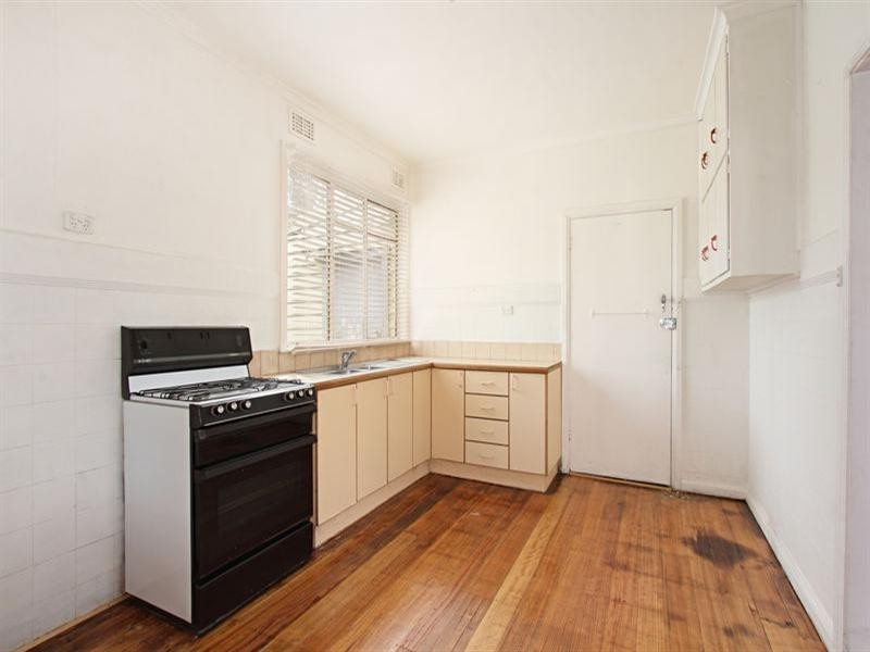 11 Colonel Street, Clayton VIC 3168