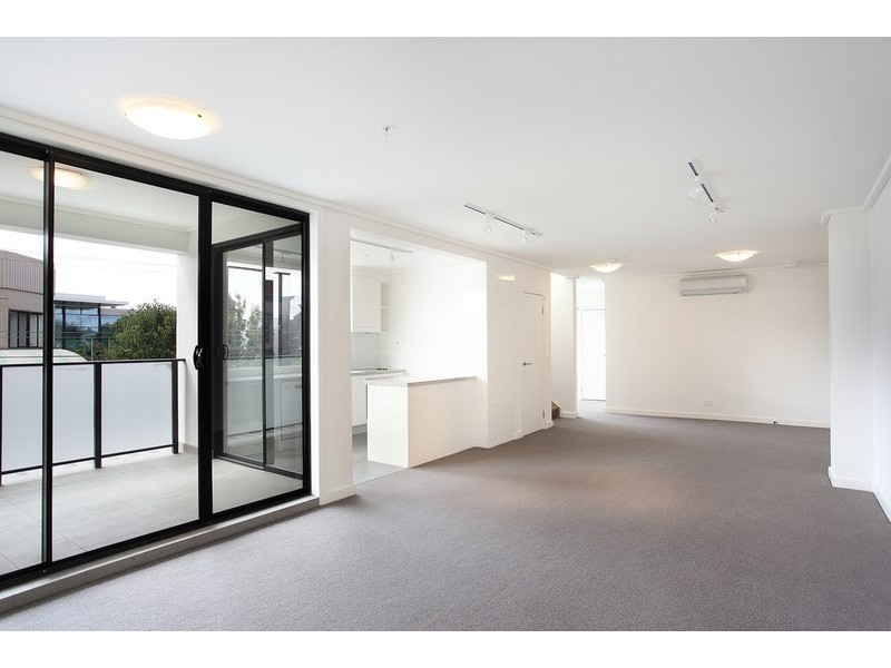 7/81 Koornang Road, Carnegie VIC 3163