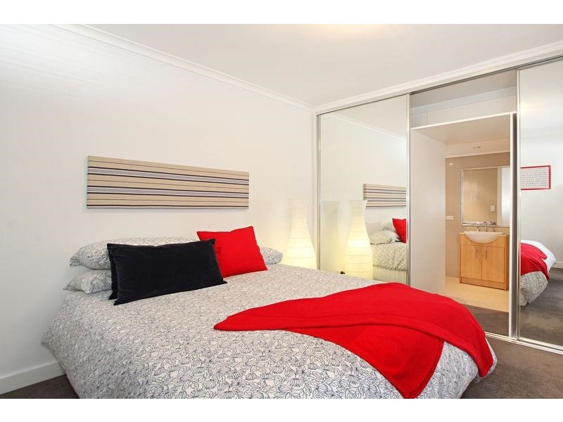 4/15 Sydney Street, Murrumbeena VIC 3163