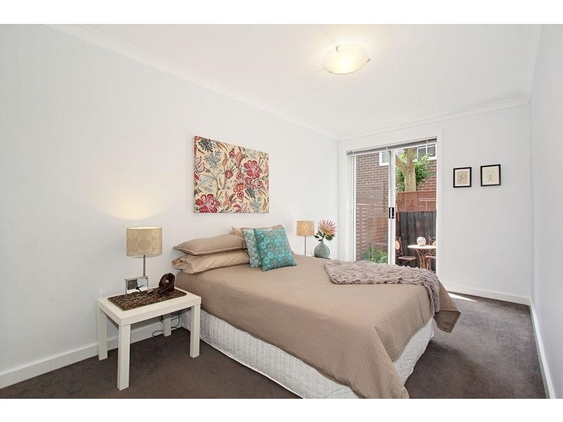 4/15 Sydney Street, Murrumbeena VIC 3163