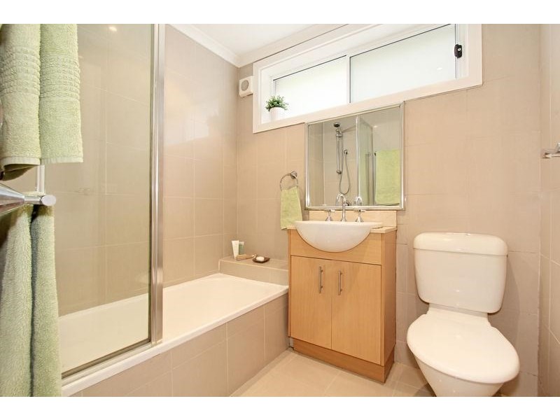 4/15 Sydney Street, Murrumbeena VIC 3163
