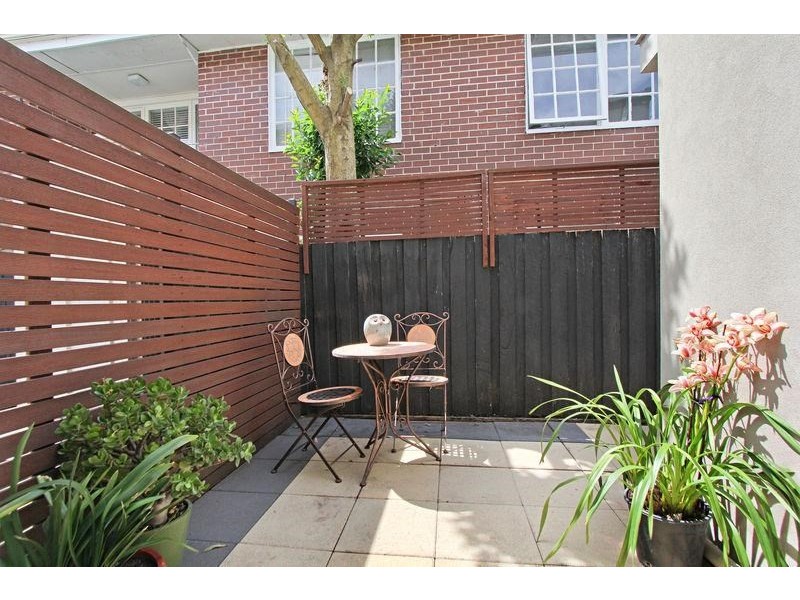 4/15 Sydney Street, Murrumbeena VIC 3163