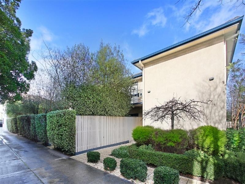 5/50 Lillimur Road, Ormond VIC 3204
