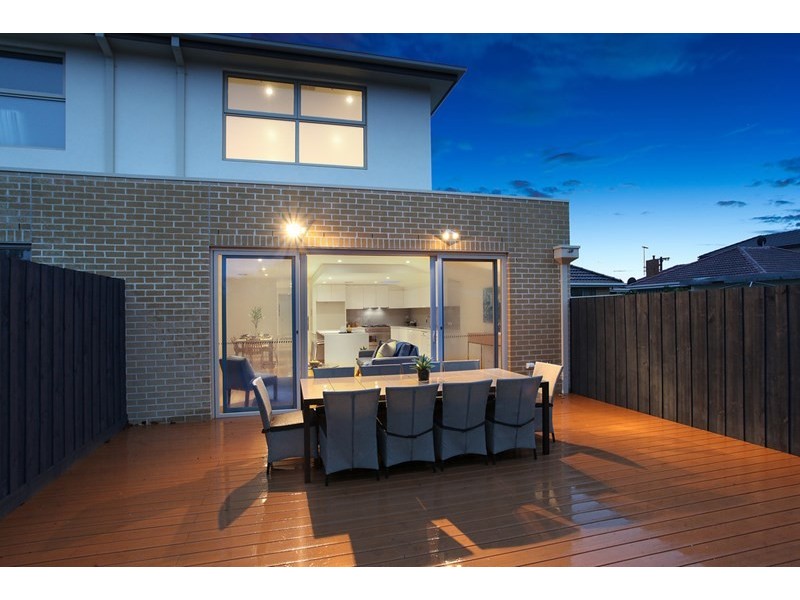 30B Rosanna Street, Carnegie VIC 3163