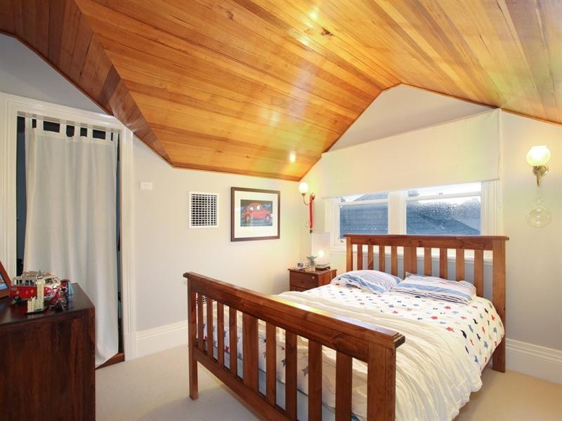 22 Darling Street, Hughesdale VIC 3166