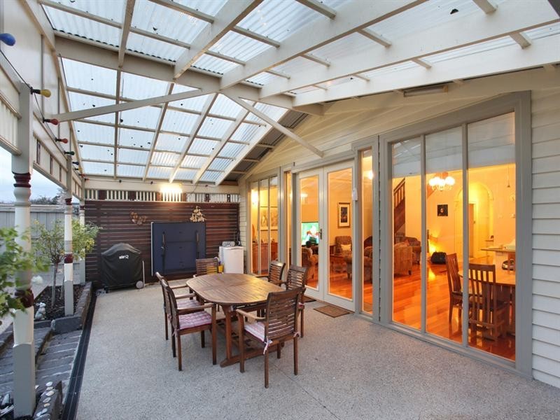 22 Darling Street, Hughesdale VIC 3166