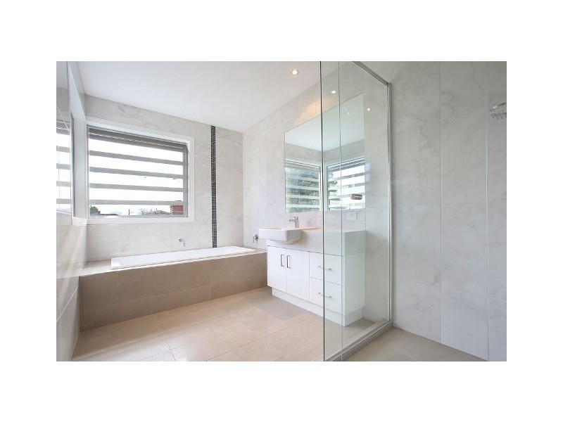 51A Kinlock Avenue, Murrumbeena VIC 3163