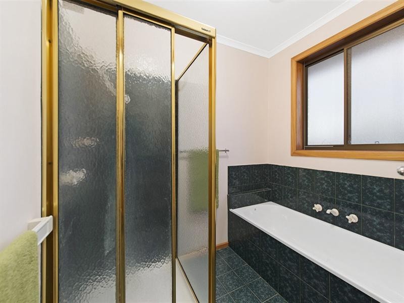 2/218 Grange Road, Carnegie VIC 3163