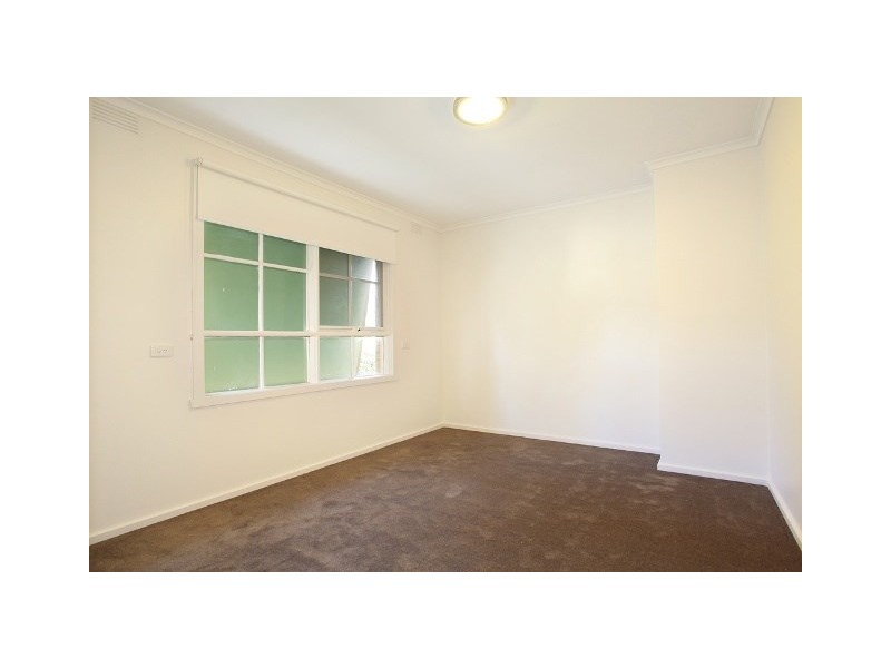 1/58 Coorigil Road, Carnegie VIC 3163