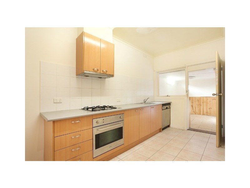 1/58 Coorigil Road, Carnegie VIC 3163