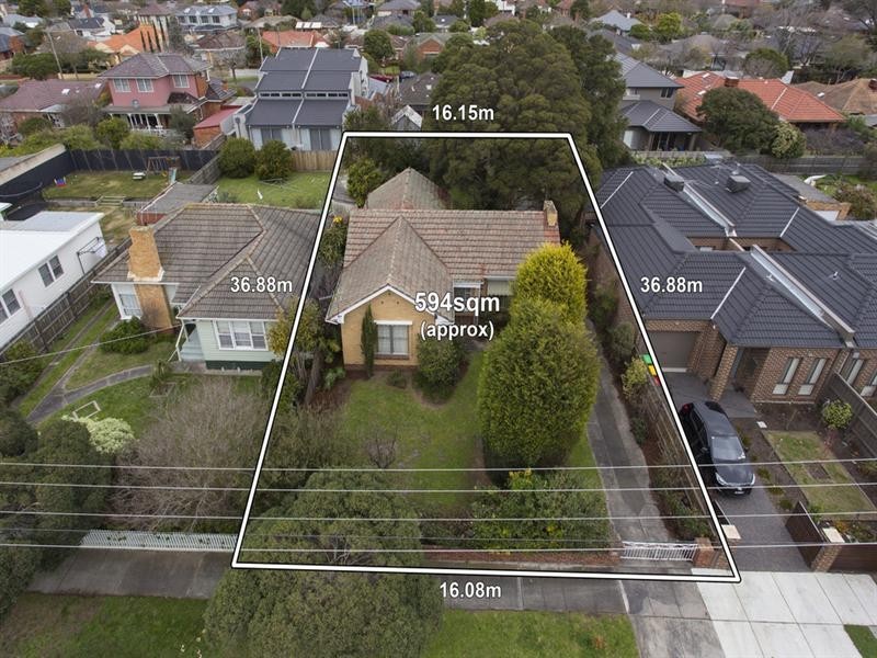 18 Atkinson Street, Murrumbeena VIC 3163