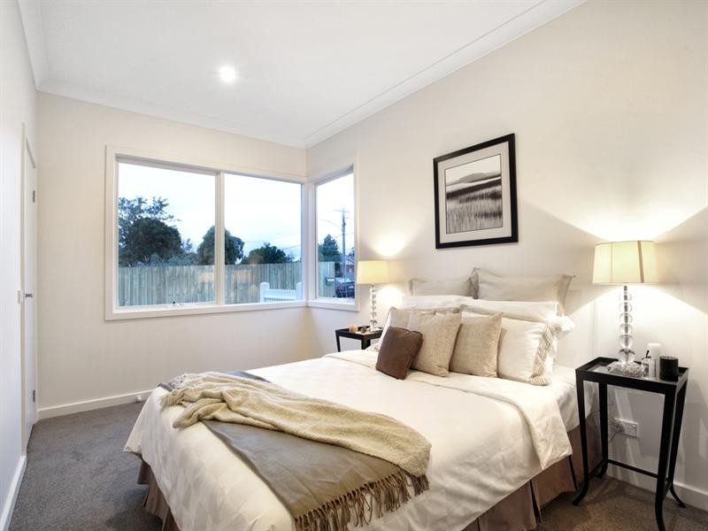 1/27 Simmonds Street, Hughesdale VIC 3166