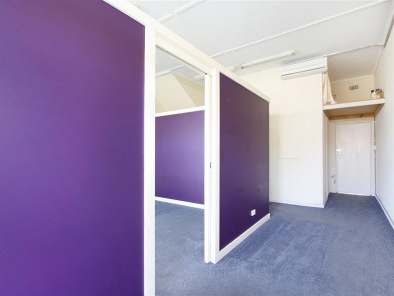 213 McKinnon Road, Mckinnon VIC 3204